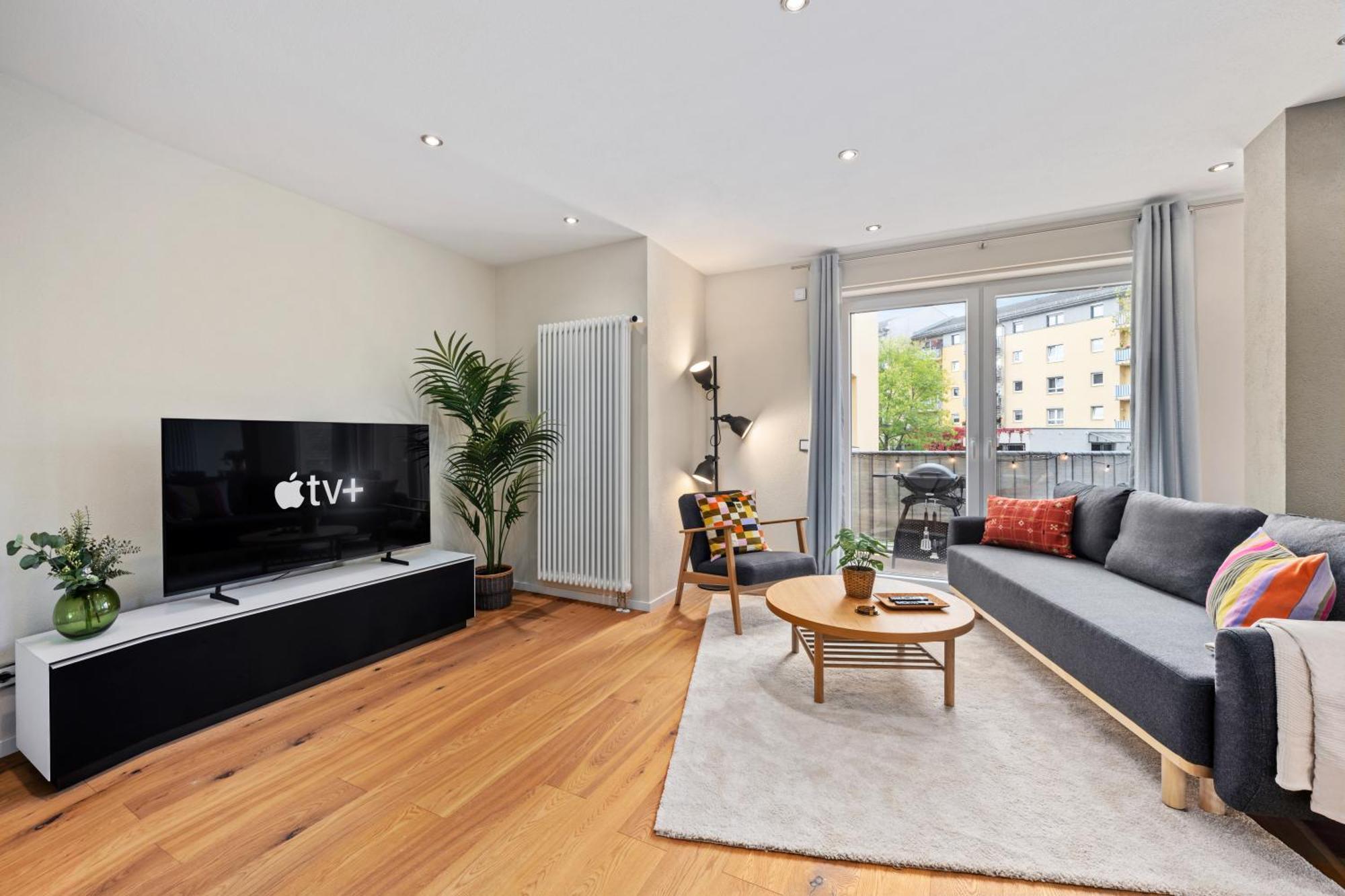 Edler Wohnraum Schwanenteich-Suite Mit Balkon, Kaffeevollautomat, Lift & Parkplatz Zwickau Dış mekan fotoğraf