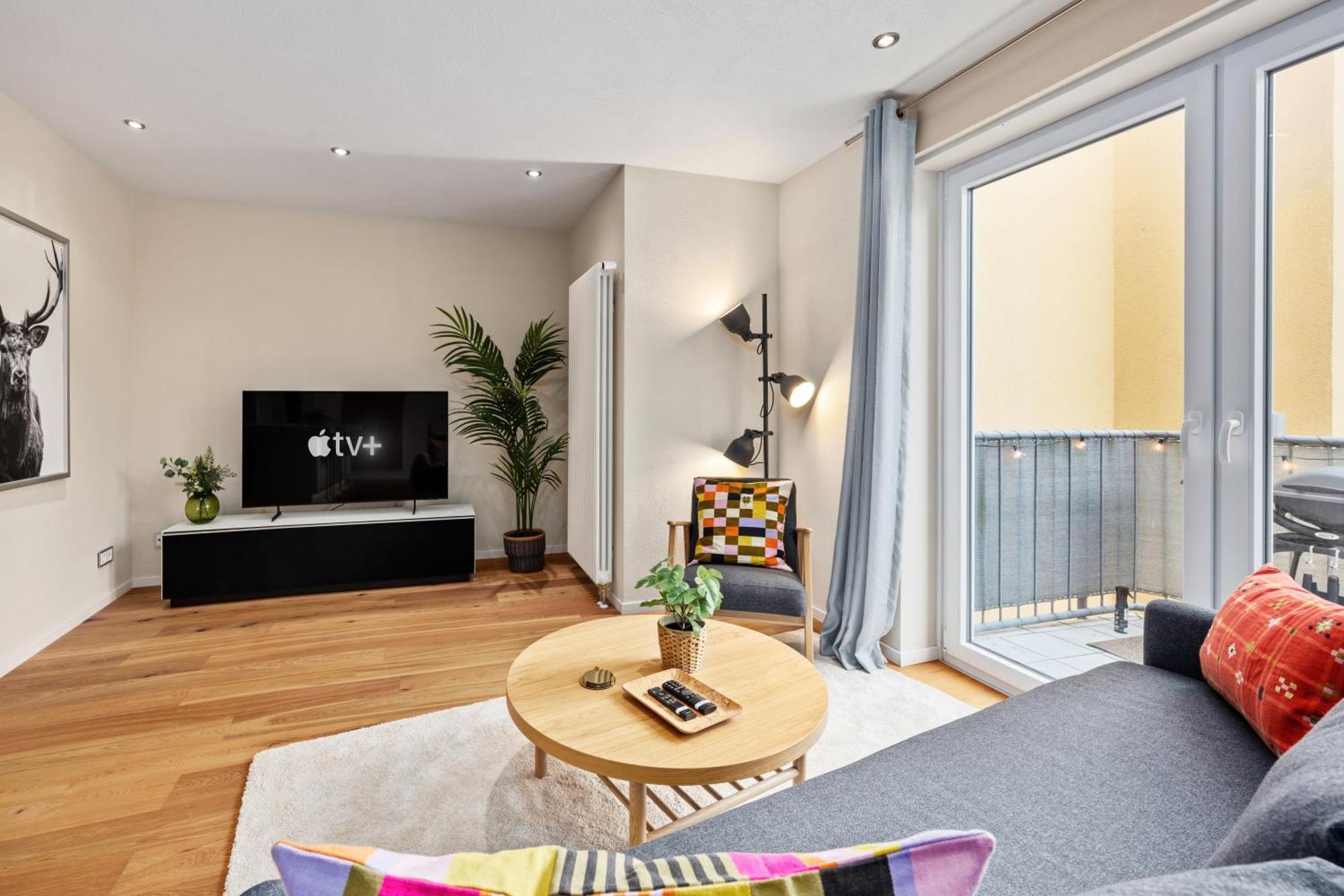 Edler Wohnraum Schwanenteich-Suite Mit Balkon, Kaffeevollautomat, Lift & Parkplatz Zwickau Dış mekan fotoğraf